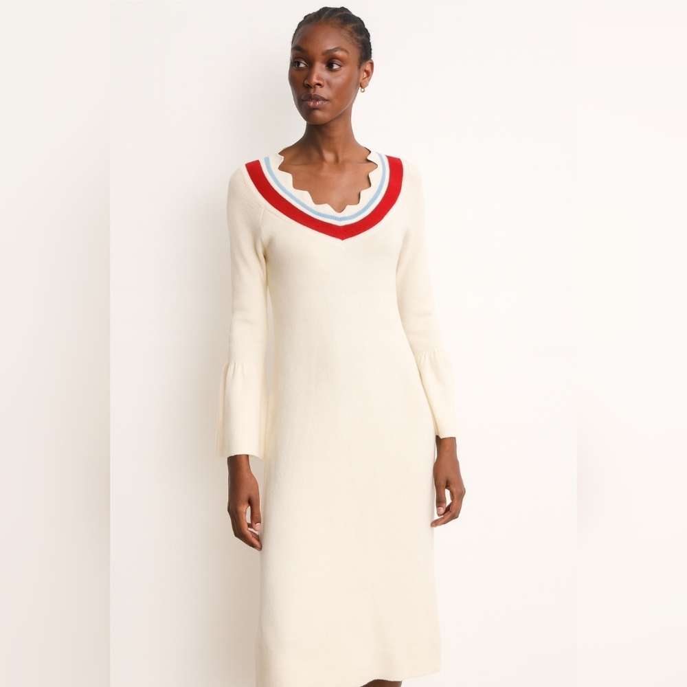 YE'S by YESIR Unique 🌟Sweater  Dress /Bell Sleeves MidiMaxi Length. Size Large